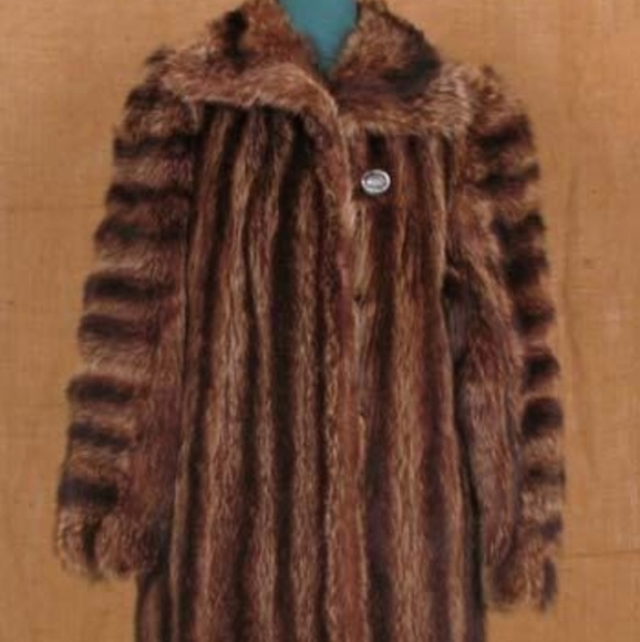 REAL FUR 100% BEAUTIFUL CANADIAN RACCOON FUR COAT SIZE L/ XLARGE - Picture 6 of 6